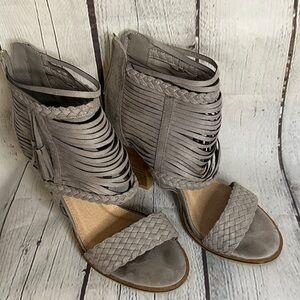 Beast Fashion Stylish Gray Women's Sandals